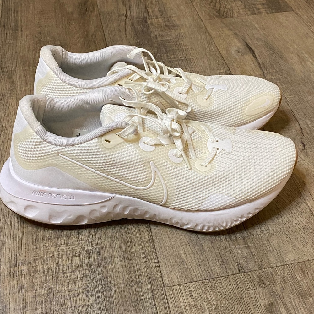 Nike renew shoes